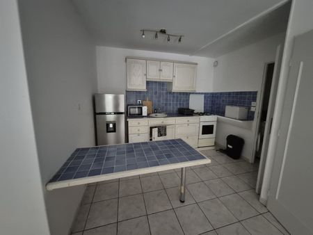 Location Appartement 2 pièces 49m² VALENCIENNES 59300 - Photo 4