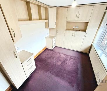 3 bedroom detached house to rent - Photo 5