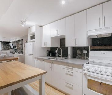 Loft entièrement meublé à louer Vieux-Québec septembre 2026 - Photo 4