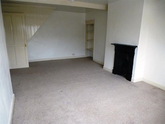 Manchester Road, Huddersfield, Linthwaite - Photo 1