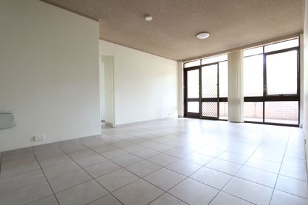 Walk to Liverpool CBD & All Amenities - Photo 3