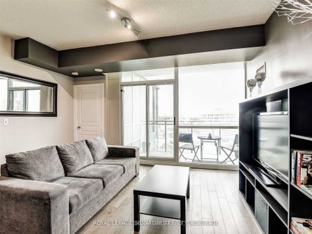 For Lease - 220 Burnhamthorpe Road Unit# 1002, Mississauga, Ontario - Photo 3