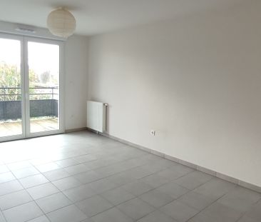 Location Appartement 2 pièces 40m² ROQUES 31120 - Photo 1