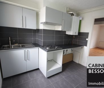 Location Appartement 4 pièces 61m² ST EGREVE 38120 - Photo 1