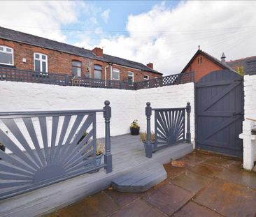 2 bedroom detached house to rent - Photo 3