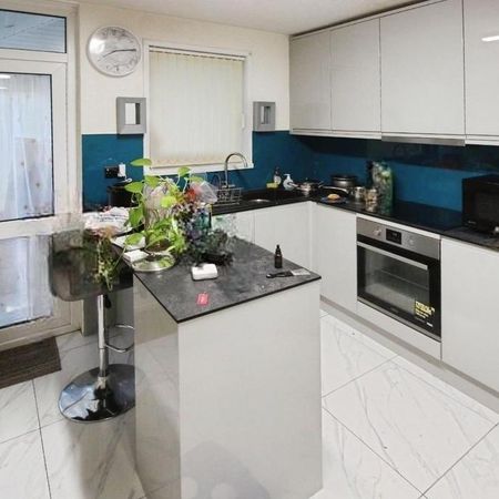 1 bedroom house to rent - Photo 3