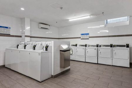 Greenview Apartments - Photo 4