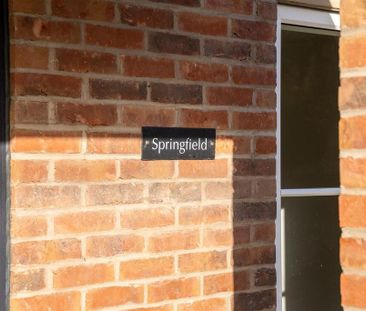 2 bedroom semi-detached house to rent - Photo 2