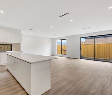 3 Spectrum Road, Wollert VIC 3750 - House For Rent | Domain - Photo 5