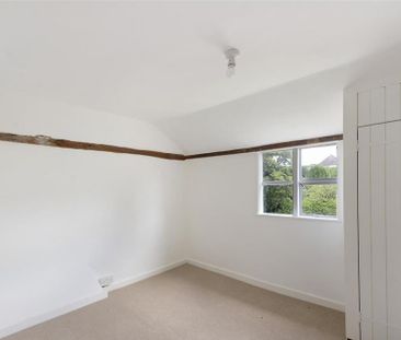 4 bedroom detached house to rent - Photo 6