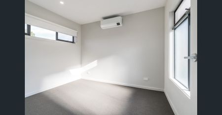 Brand New Double Storey Townhouse – Light, Spacious, and Modern! - Photo 2