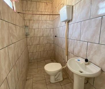 Casa Com 2 Quartos E Pátio Para Alugar No Bairro Bom Sucesso Em Gra... - Foto 1