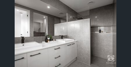 DISPLAY HOME QUALITY - Photo 4