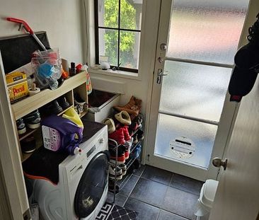 3 Bedroom Home, Highland Park - Photo 2
