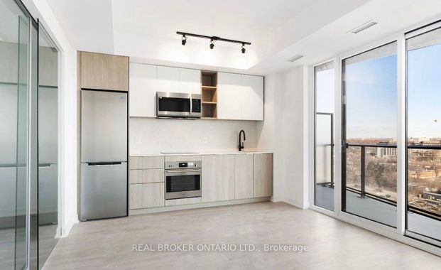 For Lease - 36 Zorra Street Unit# 907, Toronto, Ontario - Photo 1