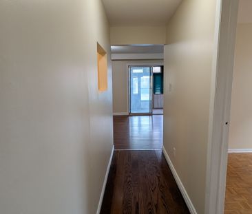 For Lease - 3335 Delfi Road Unit# Back Suite, Mississauga, Ontario - Photo 5