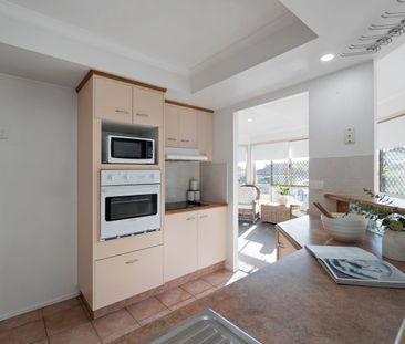 Three Bedroom Home, Ready Now! - Photo 6