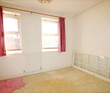 Pages Lane, Worthing, BN11 - Photo 2