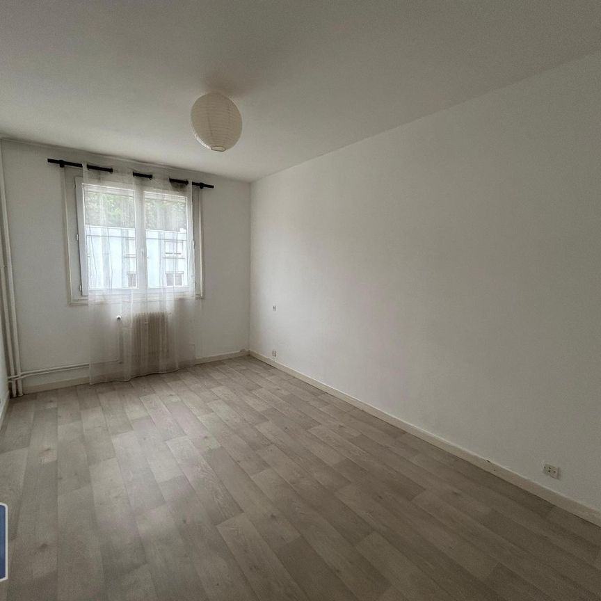Location Appartement 2 pièces 48m² ST ETIENNE 42000 - Photo 1