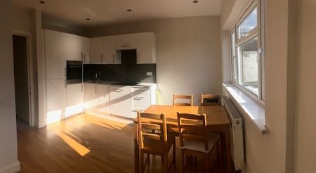 3 Bed Flat, Russell Road, NW9 - Photo 4