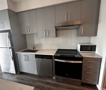 For Lease - 15 Queen Street Unit# 909, Hamilton, Ontario - Photo 6