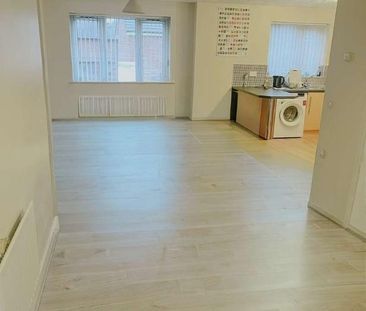 Victoria Court, Victoria Lane, Manchester, Lancashire, M45 - Photo 2