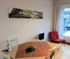 Zeitlose, möblierte Wohnung mit Balkon in der Kölner Südstadt - Photo 1