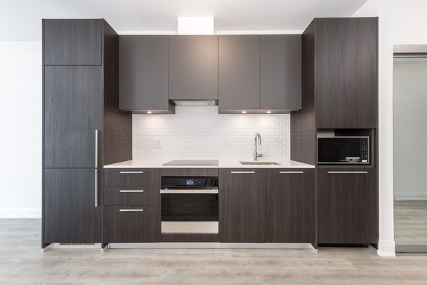 For Lease - 65 Broadway Avenue Unit# 3501, Toronto, Ontario - Photo 1