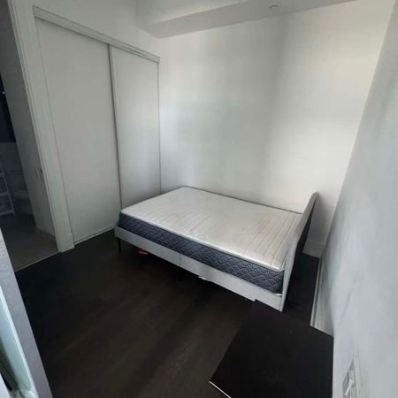 For Lease - 50 Charles Street Unit# 5204, Toronto, Ontario - Photo 2