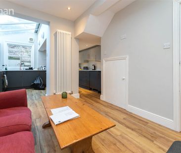 3 bedroom terraced house to rent - Photo 2