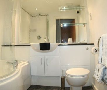 Sedgewick Court, Grand Central, Warri... - Photo 5