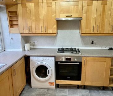 3 bedroom terraced house to rent - Photo 6