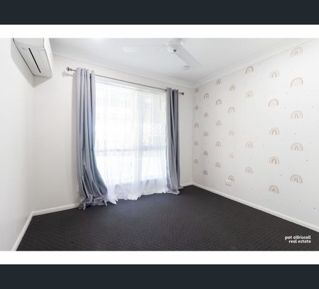 13 Stenlake Avenue, Kawana, Qld 4701 - Photo 2