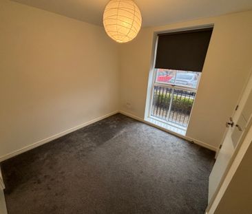 Richmond Park Terrace, Glasgow, G5 0DX - Photo 2