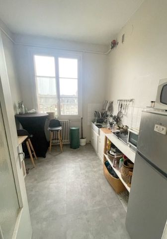 Location Appartement 1 pièce 37m² TOURS 37000 - Photo 4
