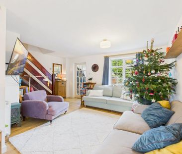 3 bedroom semi-detached house to rent - Photo 3