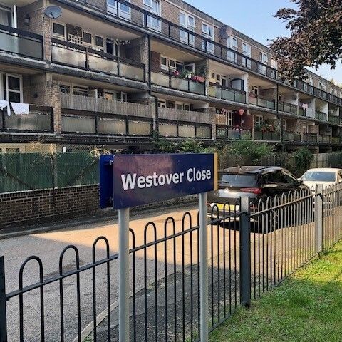 Westover Close, SM2 6UB - Photo 1