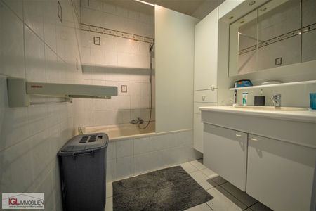 Ruim appartement met 2 kamers en gesloten garagebox - Foto 3