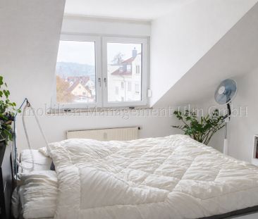 Schöne 2-Zimmer-DG-Wohnung mit Balkon und Tiefgaragenstellplatz! - Foto 4