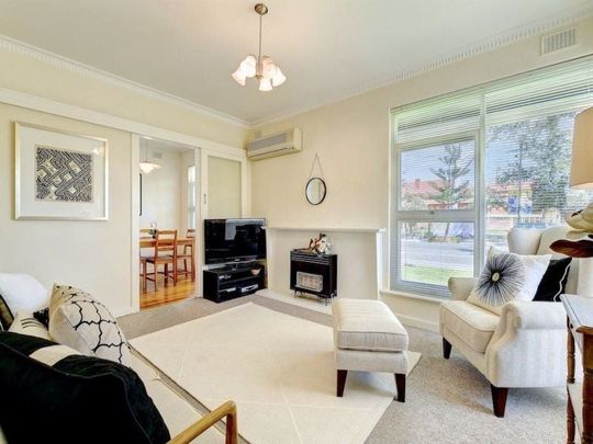 1/46 Partridge Street, Glenelg - Photo 1