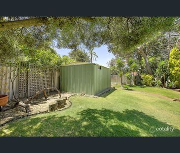 22A Trusmore Crescent, Craigie, WA 6025 - Photo 5