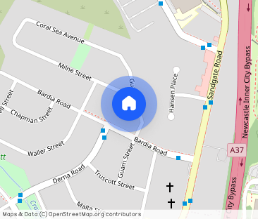 4 Bedroom House - Photo 1