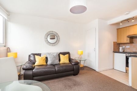 73F Charlotte Street, Aberdeen, AB25 1LY - Photo 3