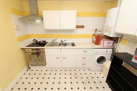 Room in a Shared Flat, Roman Road, E3 - Photo 4