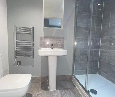 Studio to rent - Photo 6