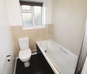 1 bedroom ground floor flat to rent - Photo 3