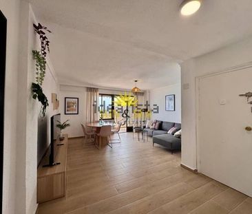 Alquiler de piso en Playa de los Locos - Photo 2