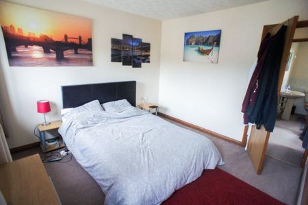 2 bedroom house to rent - Photo 2