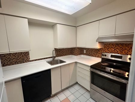 For Lease - 21 Overlea Boulevard Unit# 1101, Toronto, Ontario - Photo 5