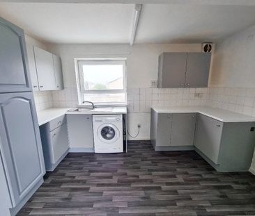 Elm Drive, Cumbernauld - Photo 4